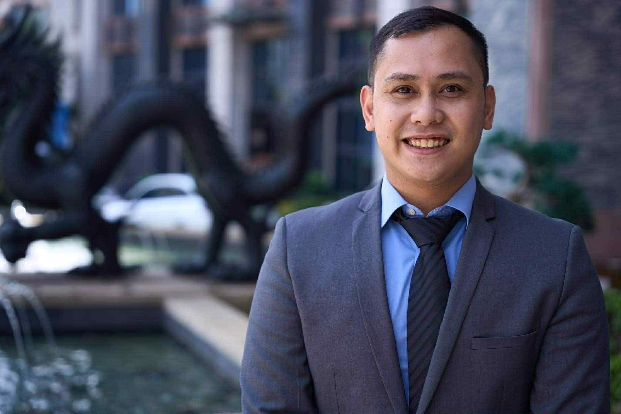 Dr. Christian T. Pascual